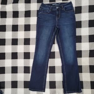 Women's Maurices Jean's,  size 6, mid-rise